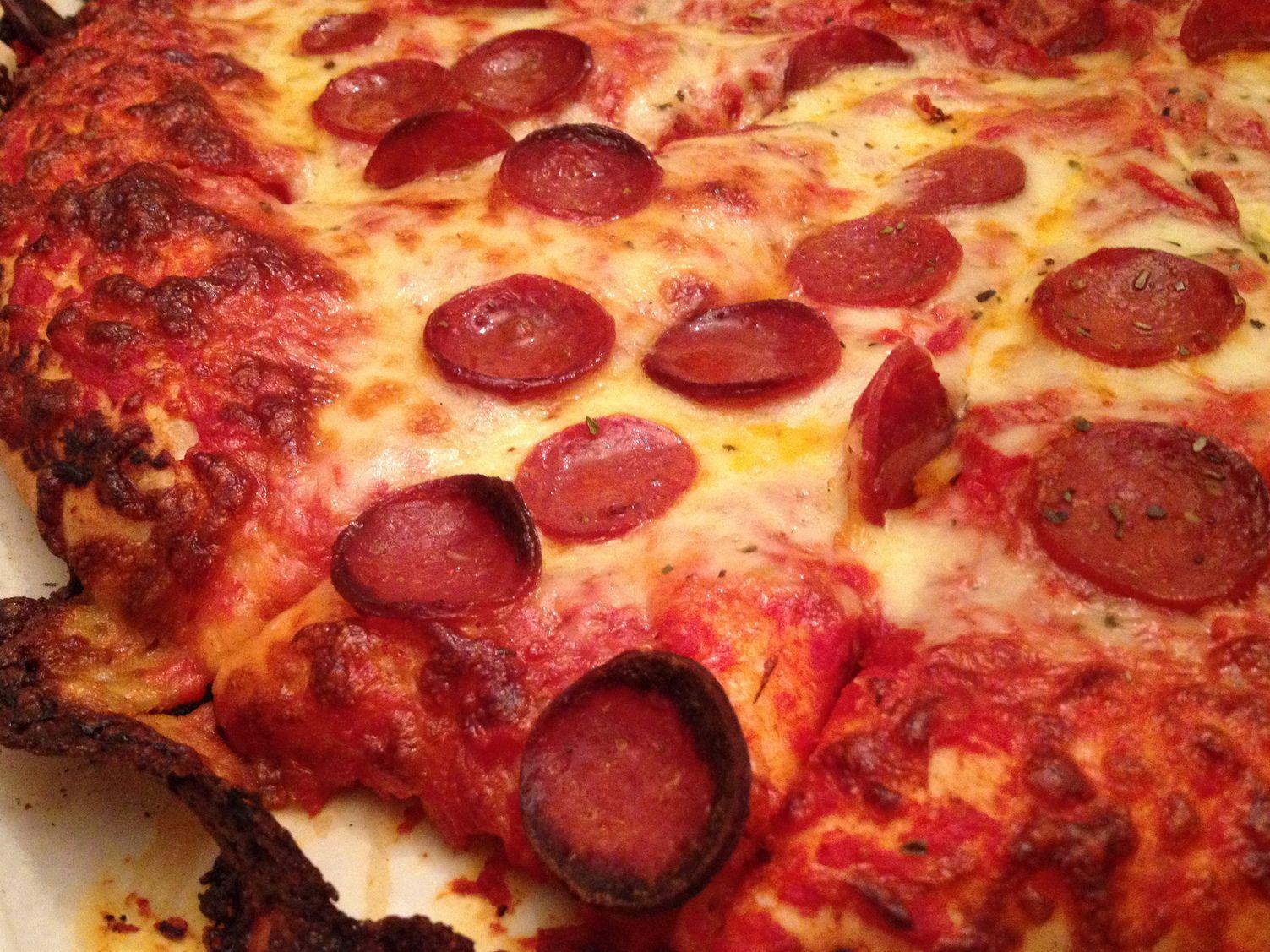 Scottie’s Steakhouse VS Bocce’s Pizza: Skimping on Services? Customers Know the Difference