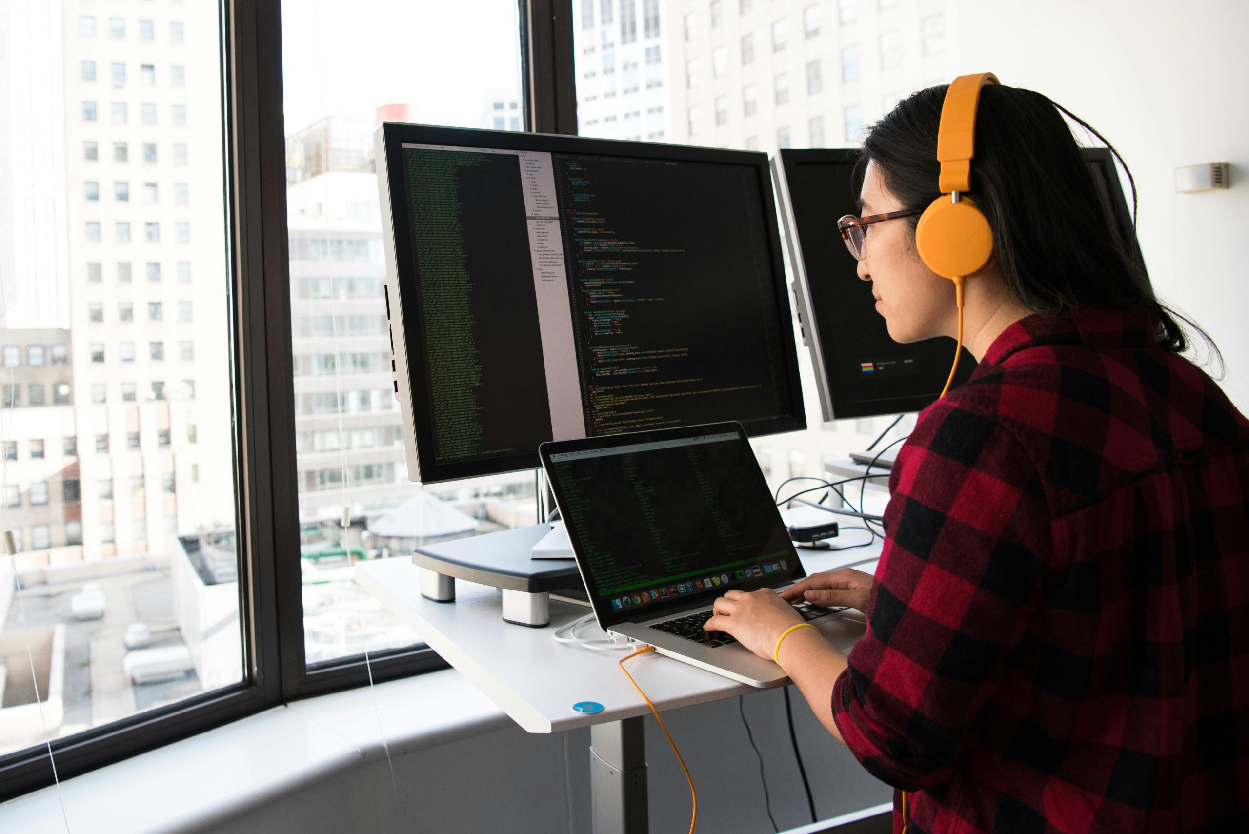 Critical Thinking Exercises You Can Teach A New Hire Fast